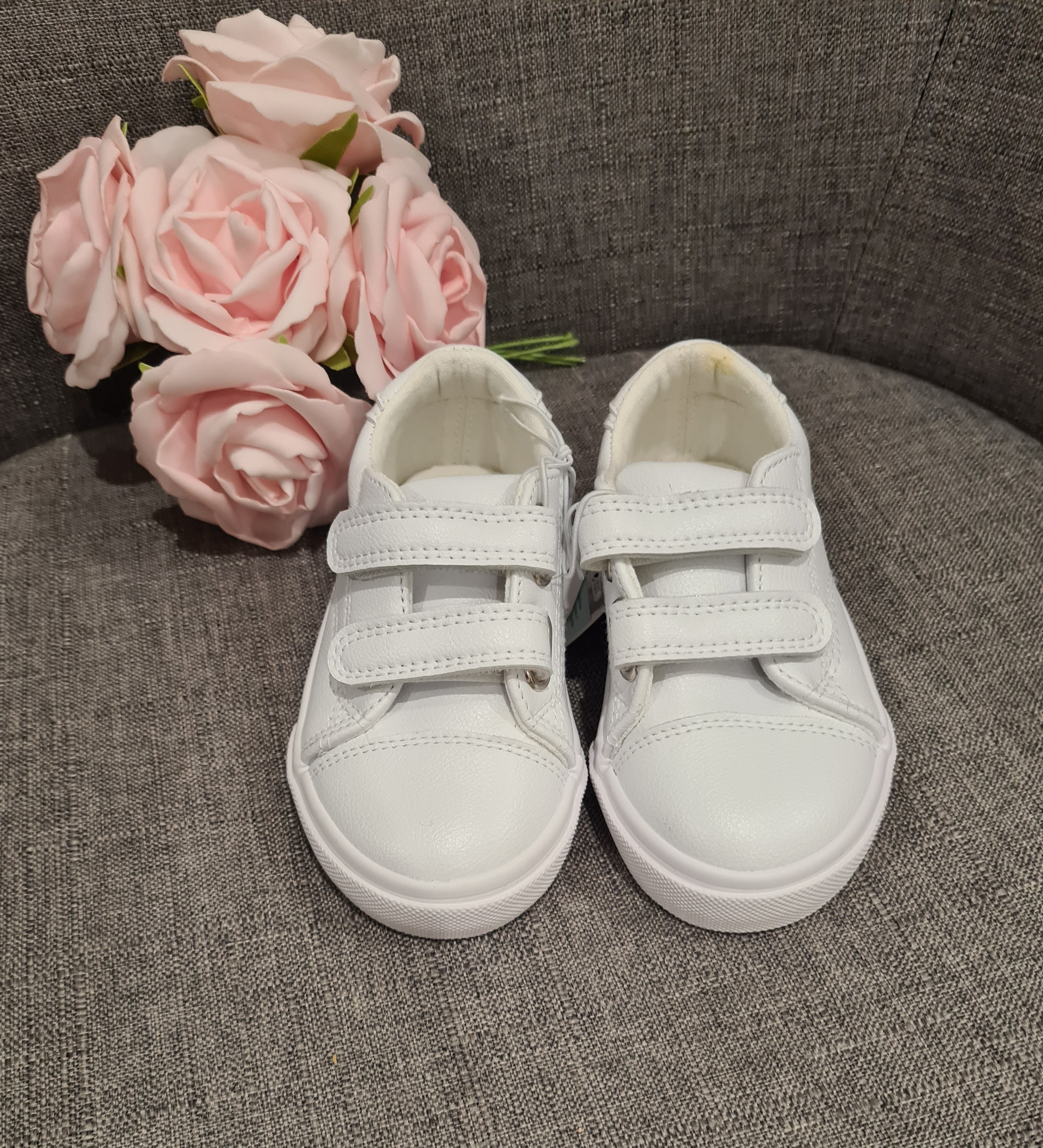 Baby boy christening hot sale shoes in white